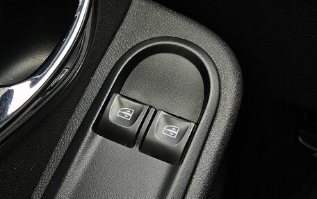 Renault Duster I рестайлинг, 2017 год, 1 399 000 рублей, 19 фотография