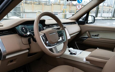 Land Rover Range Rover IV рестайлинг, 2023 год, 28 970 000 рублей, 10 фотография