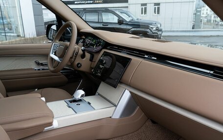 Land Rover Range Rover IV рестайлинг, 2023 год, 28 970 000 рублей, 13 фотография