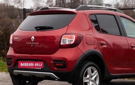 Renault Sandero II рестайлинг, 2015 год, 1 055 000 рублей, 13 фотография