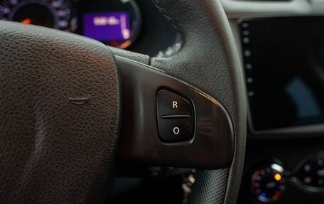 Renault Sandero II рестайлинг, 2015 год, 1 055 000 рублей, 27 фотография