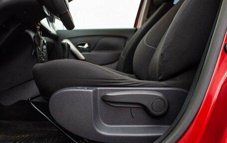 Renault Sandero II рестайлинг, 2015 год, 1 055 000 рублей, 34 фотография