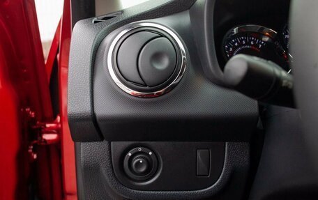 Renault Sandero II рестайлинг, 2015 год, 1 055 000 рублей, 36 фотография