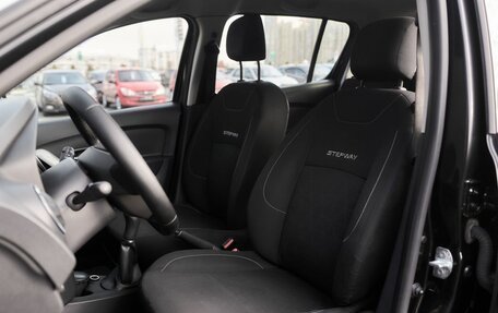 Renault Sandero II рестайлинг, 2014 год, 850 000 рублей, 11 фотография