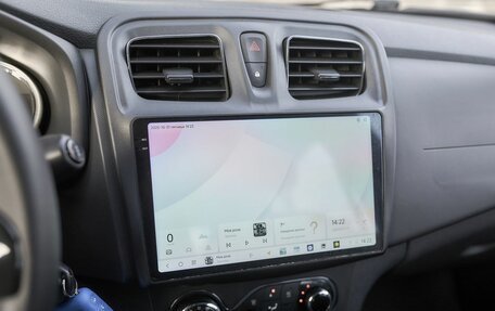 Renault Sandero II рестайлинг, 2014 год, 850 000 рублей, 7 фотография