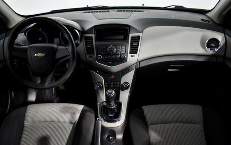 Chevrolet Cruze II, 2012 год, 845 000 рублей, 15 фотография