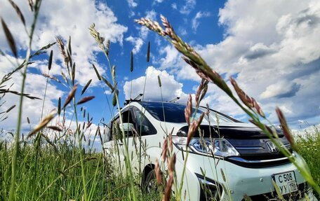 Honda Stepwgn IV, 2015 год, 1 700 000 рублей, 3 фотография