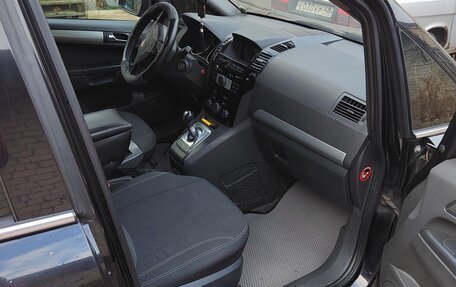 Opel Zafira B, 2011 год, 900 000 рублей, 4 фотография