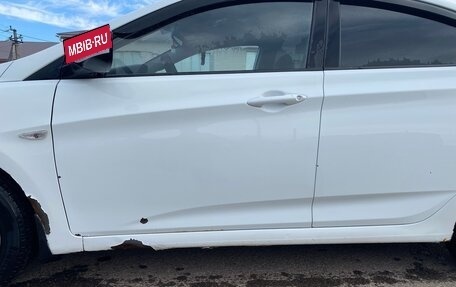 Hyundai Solaris II рестайлинг, 2013 год, 670 000 рублей, 10 фотография