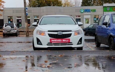 Chevrolet Cruze II, 2013 год, 810 000 рублей, 4 фотография