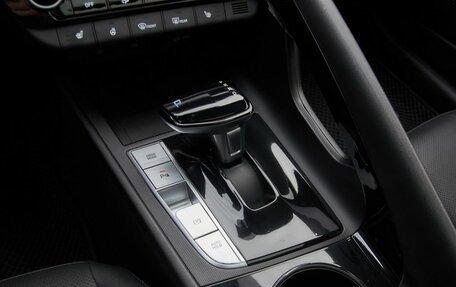 Hyundai Elantra, 2024 год, 2 378 000 рублей, 8 фотография