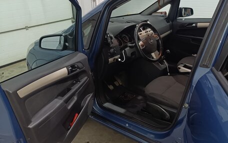 Opel Zafira B, 2008 год, 400 000 рублей, 11 фотография