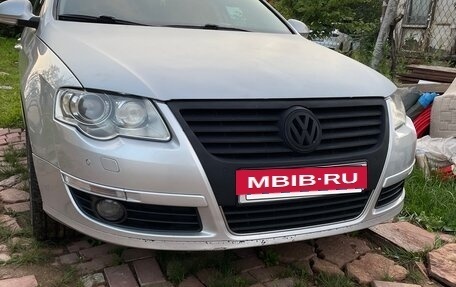 Volkswagen Passat B6, 2006 год, 599 999 рублей, 19 фотография