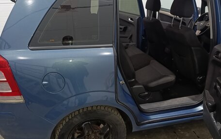 Opel Zafira B, 2008 год, 400 000 рублей, 23 фотография