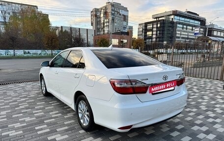 Toyota Camry, 2015 год, 1 750 000 рублей, 4 фотография