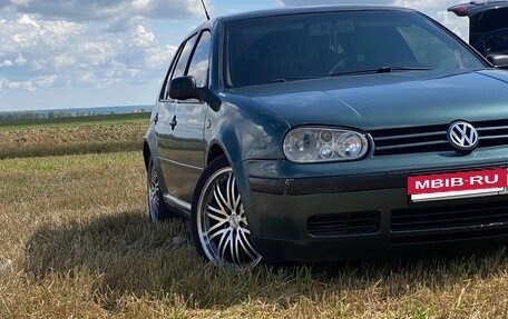Volkswagen Golf IV, 2000 год, 330 000 рублей, 3 фотография