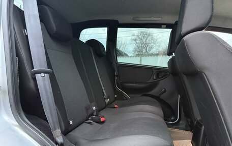 Chevrolet Niva I рестайлинг, 2016 год, 660 000 рублей, 7 фотография