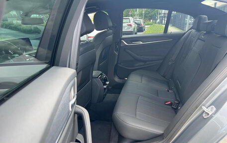 BMW 5 серия, 2020 год, 3 795 000 рублей, 8 фотография