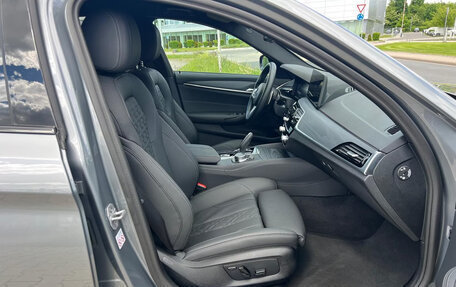 BMW 5 серия, 2020 год, 3 795 000 рублей, 7 фотография