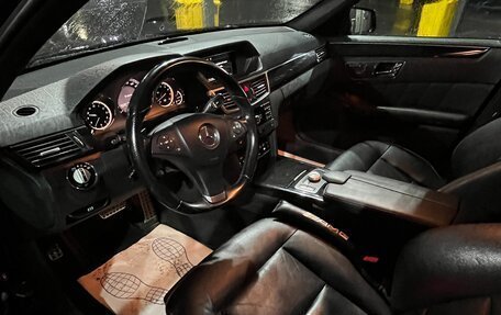 Mercedes-Benz E-Класс, 2009 год, 1 360 000 рублей, 6 фотография