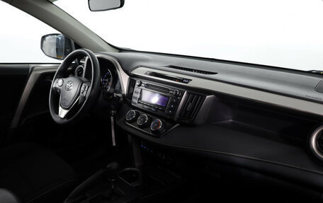 Toyota RAV4, 2016 год, 2 049 000 рублей, 13 фотография