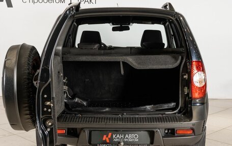 Chevrolet Niva I рестайлинг, 2018 год, 743 400 рублей, 13 фотография