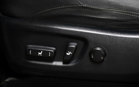 Toyota Land Cruiser Prado 150 рестайлинг 2, 2017 год, 4 649 000 рублей, 21 фотография