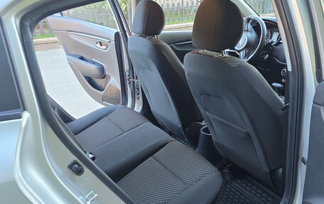 KIA Rio IV, 2018 год, 1 680 000 рублей, 32 фотография