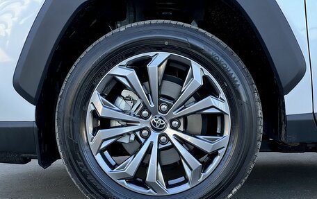 Toyota RAV4, 2025 год, 3 990 000 рублей, 35 фотография