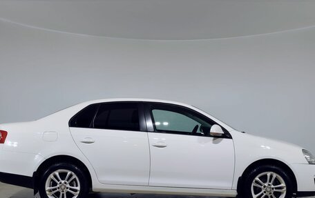 Volkswagen Jetta VI, 2009 год, 450 000 рублей, 4 фотография