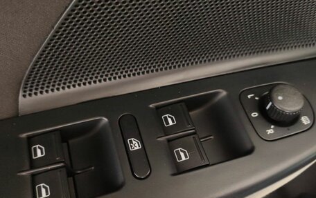 Volkswagen Jetta VI, 2009 год, 450 000 рублей, 17 фотография