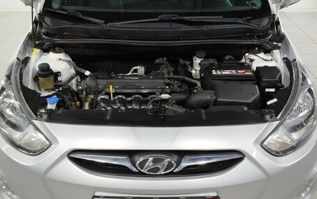 Hyundai Solaris II рестайлинг, 2011 год, 770 000 рублей, 11 фотография