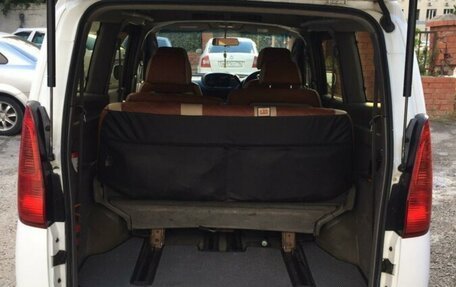 Nissan Serena II, 2000 год, 850 000 рублей, 11 фотография