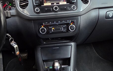 Volkswagen Tiguan I, 2011 год, 1 140 000 рублей, 4 фотография