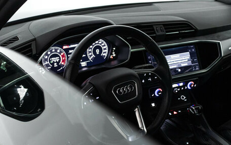 Audi Q3, 2021 год, 4 379 898 рублей, 23 фотография