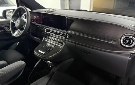 Mercedes-Benz V-Класс, 2025 год, 17 890 000 рублей, 19 фотография