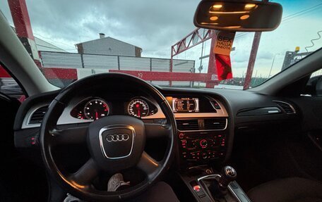 Audi A4, 2011 год, 1 700 000 рублей, 23 фотография