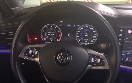 Volkswagen Touareg III, 2020 год, 5 100 000 рублей, 6 фотография