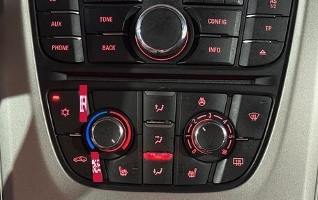 Opel Astra J, 2012 год, 641 000 рублей, 11 фотография