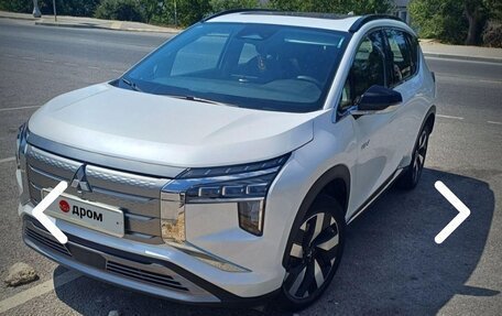 Mitsubishi Airtrek, 2022 год, 3 800 000 рублей, 8 фотография