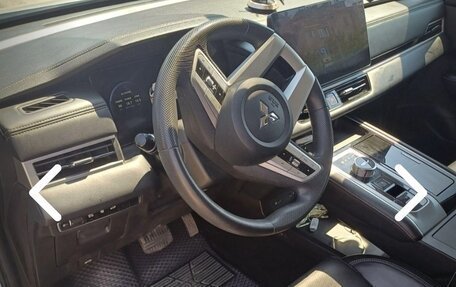 Mitsubishi Airtrek, 2022 год, 3 800 000 рублей, 5 фотография