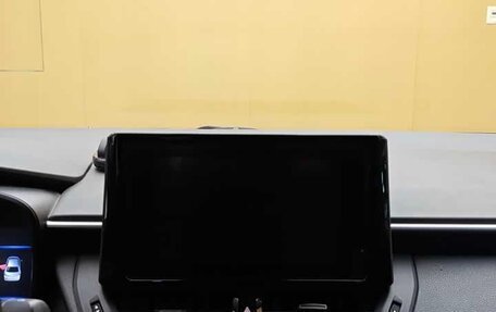 Toyota Corolla, 2021 год, 1 250 000 рублей, 12 фотография