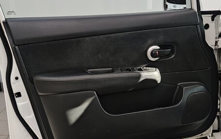 Nissan Tiida, 2012 год, 695 000 рублей, 21 фотография