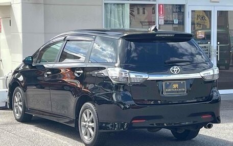 Toyota Wish II, 2013 год, 1 290 000 рублей, 7 фотография