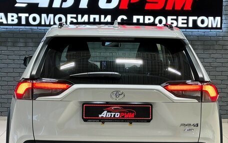 Toyota RAV4, 2025 год, 4 077 000 рублей, 6 фотография