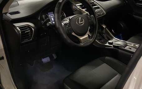 Lexus NX I, 2015 год, 3 100 000 рублей, 7 фотография