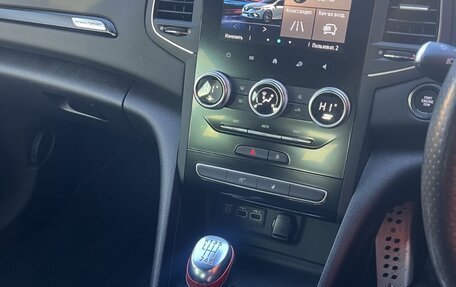 Renault Megane RS IV, 2020 год, 3 500 000 рублей, 14 фотография