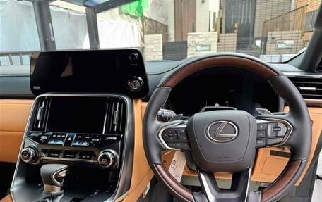 Lexus LX, 2025 год, 29 100 000 рублей, 14 фотография