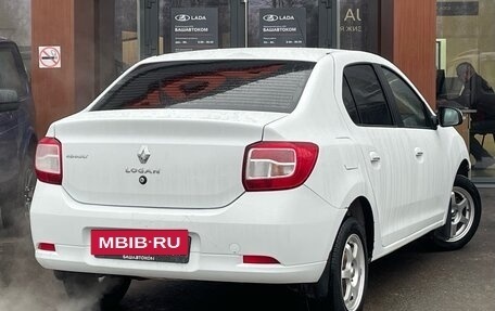 Renault Logan II, 2015 год, 420 000 рублей, 4 фотография