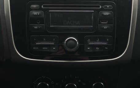 Renault Logan II, 2015 год, 420 000 рублей, 11 фотография